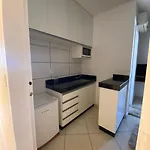 Flat Thermas Place